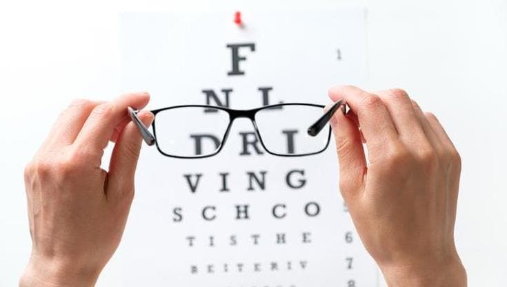 Miopia grave e retina fragile: quali cure restano davvero?