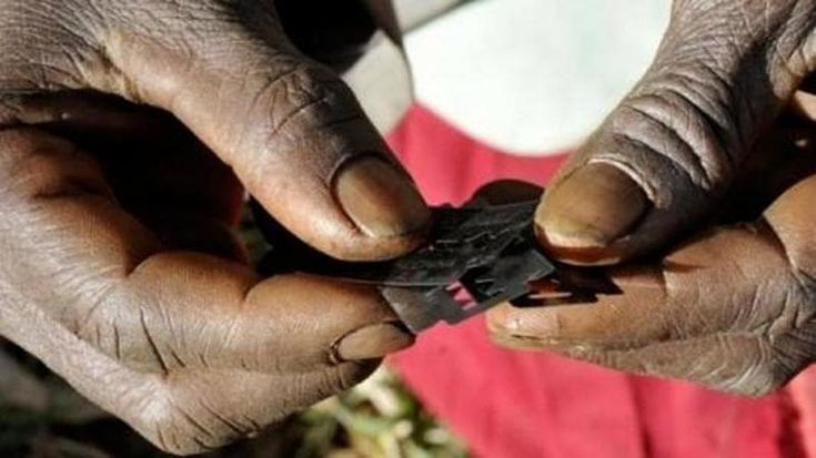 Mutilazioni genitali femminili, in Italia ci sono 85mila donne che le hanno subite. Anche se sono illegali