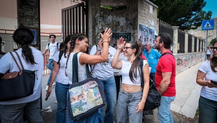 L’emozione nel liceo di Borsellino: “Ci sentiamo suoi seguaci”