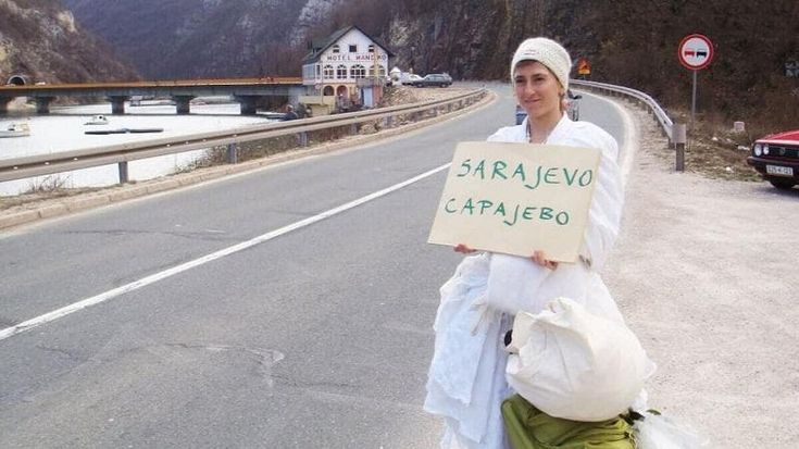 L’urlo di Pippa Bacca: l’arte, la vita e la morte in un abito da sposa
