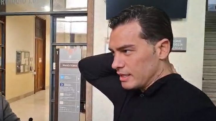 Alessandro Basciano, cinque ore dal pm per lo stalking a Sophie Codegoni: respinge le accuse