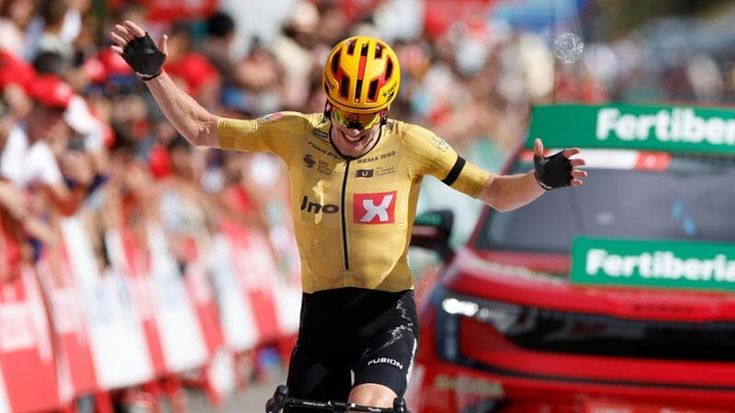 Vuelta, Pogacar controlla, doppietta norvegese ad Aramon con dedica a Re Harald V