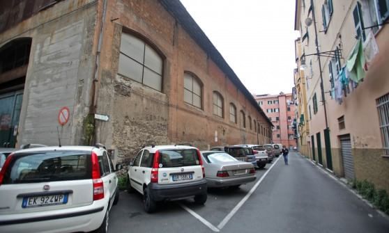  Genova, ventuno giorni di carcere per l’auto abbandonata nel parcheggio