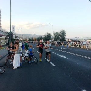 Catania, in migliaia sul lungomare chiuso al traffico