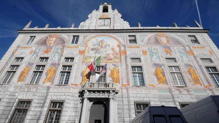 Tassa sui croceristi: Autorità Portuale cambia parere in 11 giorni. Prima a favore poi contro Salis