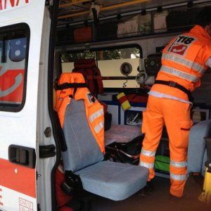 Biella, insegue con l'auto  due truffatori ma muore al volante