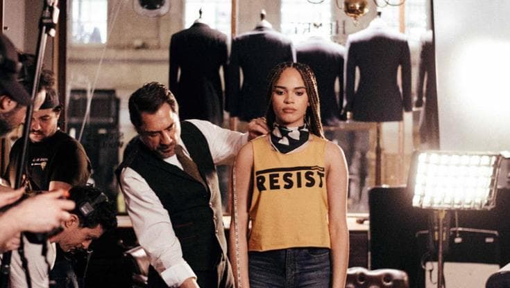 "SLAPP Suit", Javier Bardem sarto per Greenpeace nel corto contro le aziende inquinanti