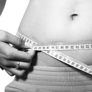 L'ossessione per il corpo dell'altra. La ricerca: "I social generano la donna oggetto"