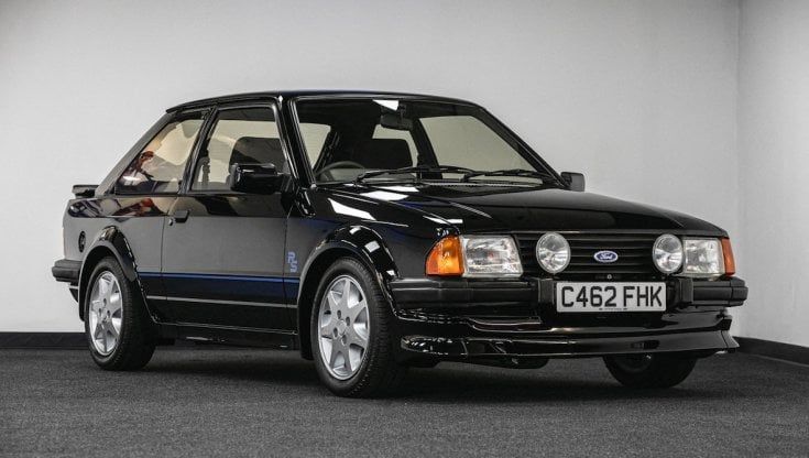 Asta record per un'auto di Lady Diana: venduta per 800mila euro a un acquirente anonimo dopo un duello a colpi di rialzi