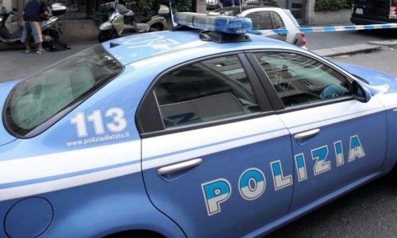 Caos al pronto soccorso di Parma: punta una siringa contro sanitari e gli agenti 