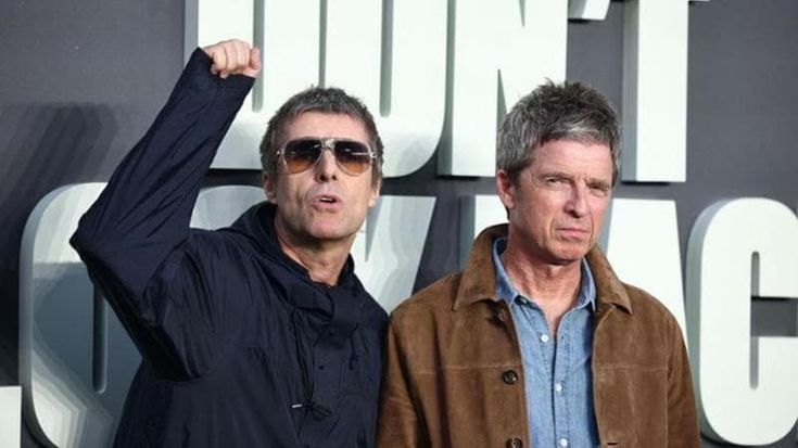 Oasis, oggi si chiude l’iscrizione per la vendita dei biglietti tra proteste e follie