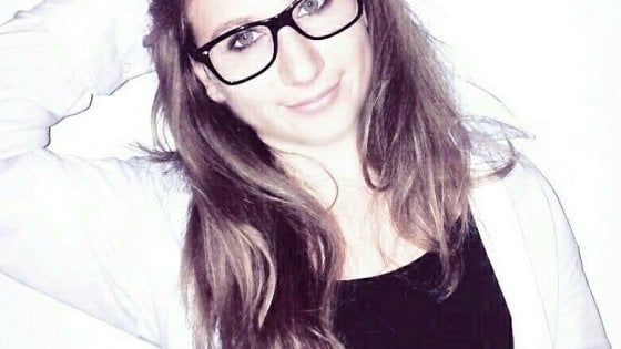 Latina, muore prima della maturità: le compagne danno l'esame per lei