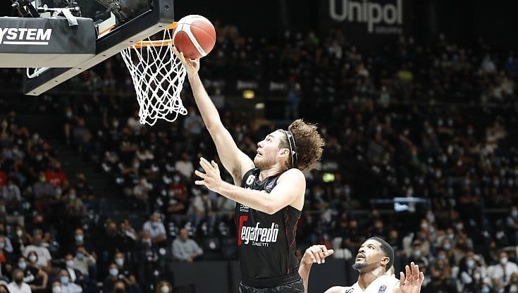 Basket, finale Supercoppa. Trionfo Virtus, Milano battuta ancora