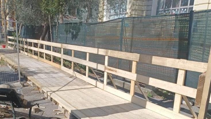 Certosa, entro Pasqua la passerella tra l'uscita della metropolitana e via Ariosto