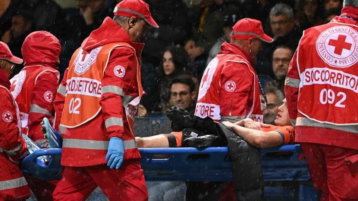 Pavard, infortunio al ginocchio e paura: ecco cosa è successo