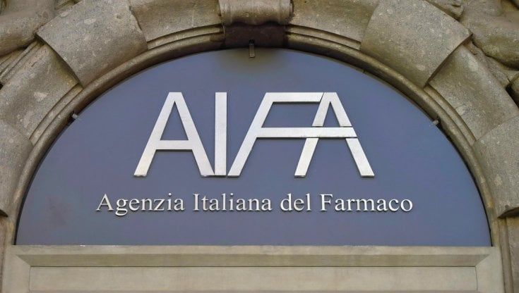 Terza dose vaccino Covid, la lista Aifa dei farmaci immunosoppressori