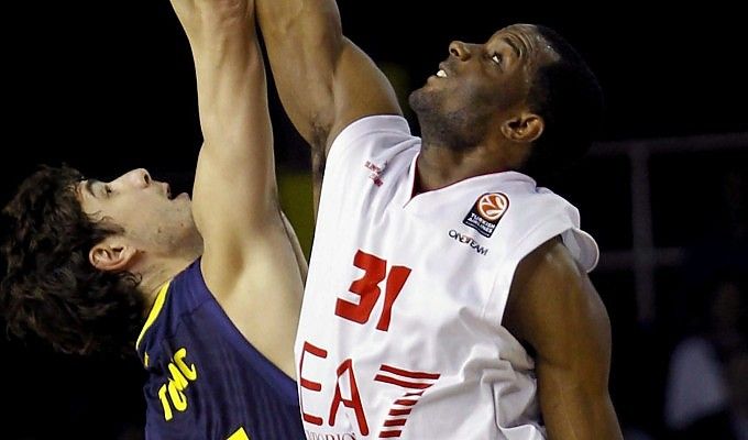 Basket, Eurolega: Milano sfiora l'impresa a Barcellona. Ko solo nel finale