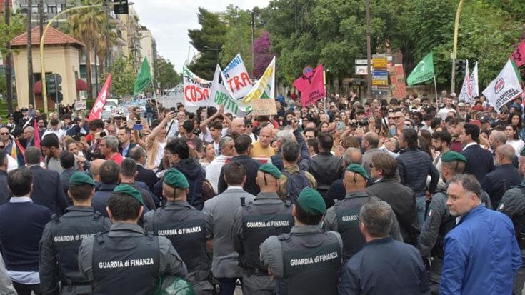 Studenti divisi sull’antimafia, “Repubblica” ospiterà il confronto delle idee
