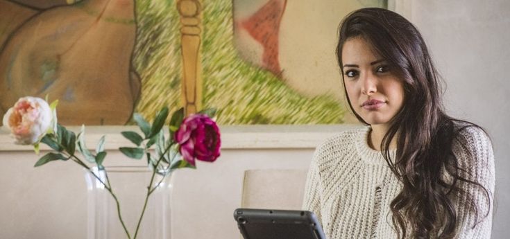 La denuncia dell'ex miss Italia: "Brizzi è malato di sesso, mi disse: 'spogliati, per farti lavorare devo vederti'"