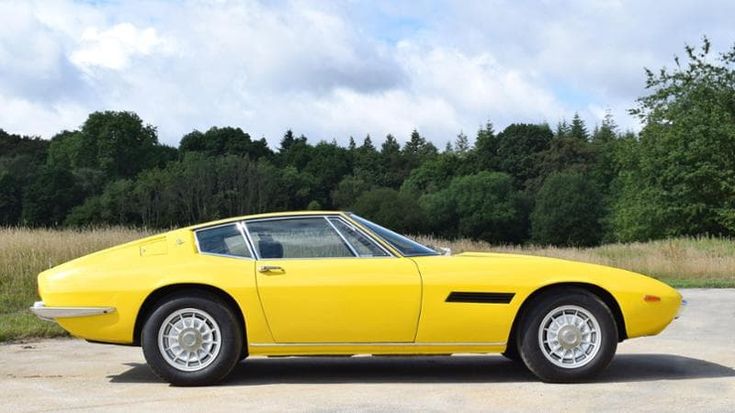 Dalla Maserati Ghibli di Alain Delon al Duetto de “Il Laureato”, ecco le auto più famose del cinema