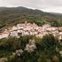 Nel borgo che resiste a spopolamento e crisi climatica