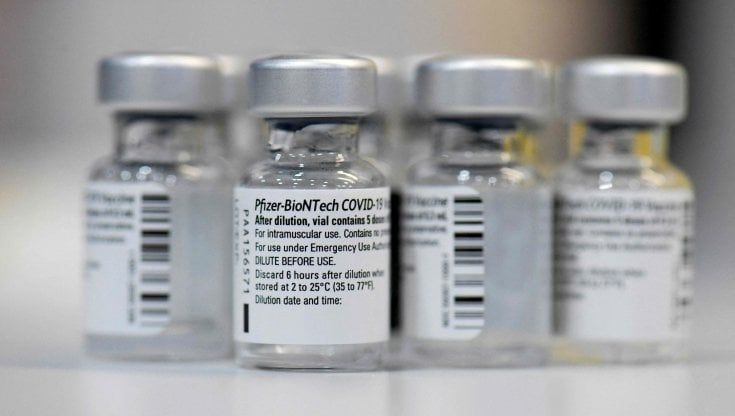 Coronavirus nel mondo, nella Ue raggiunte le 150 milioni di dosi di vaccini