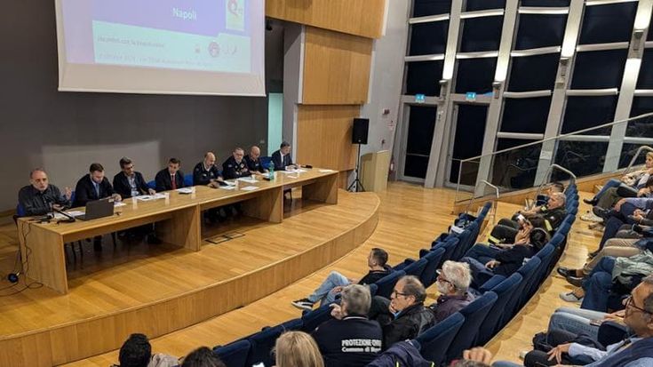 Campi Flegrei, test rischio vulcanico: in pochi all’incontro con gli esperti