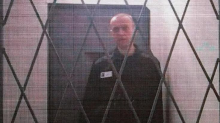 Il palazzo di Putin e la prigione di Navalny