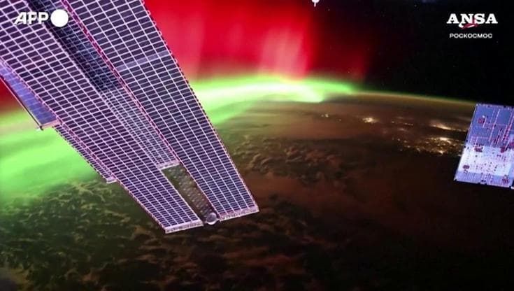 L'aurora boreale dà spettacolo: le immagini dalla Stazione Spaziale Internazionale