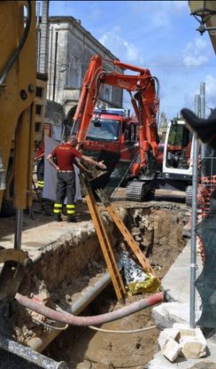 Francavilla, morto nel cantiere dell'Aqp<br />"La citt&agrave; sprofonda, pochi i controlli"