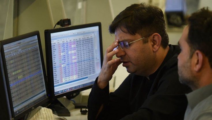 Le Borse di oggi, 30 gennaio. Cresce il nervosismo prima delle Banche centrali. La Germania frena a sorpresa