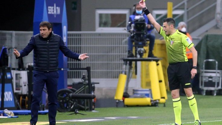 Serie A, squalificati tre allenatori; un turno a Conte, due a D'Aversa
