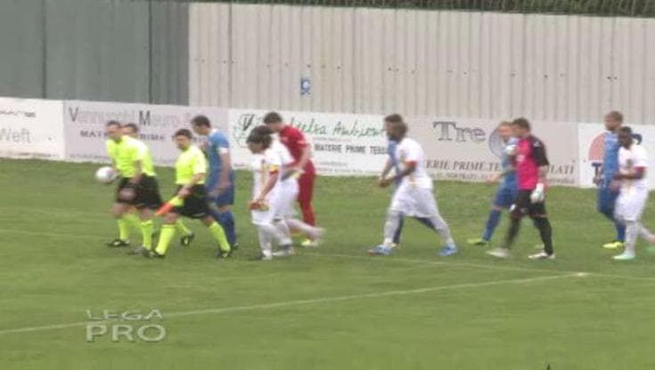 Prato - Lecce 1-3