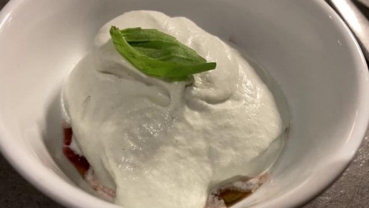 Vrasa, brace e cucina primordiale a Sorrento