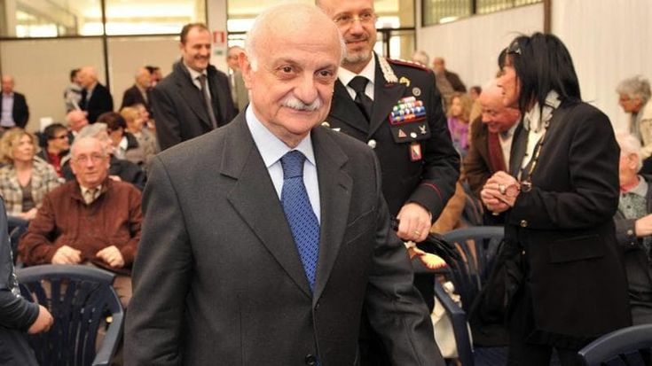 Mori interrogato a Firenze sugli attentati di mafia, ma davanti ai giudici l’ex capo dei Ros si avvale della facoltà di non rispondere. E’ accusato di concorso in strage