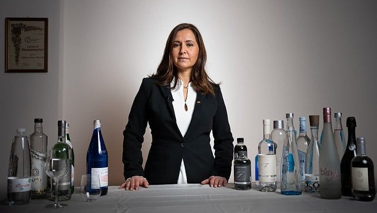 L'acqua come il vino: l'idrosommelier ci guida al giusto abbinamento con il cibo