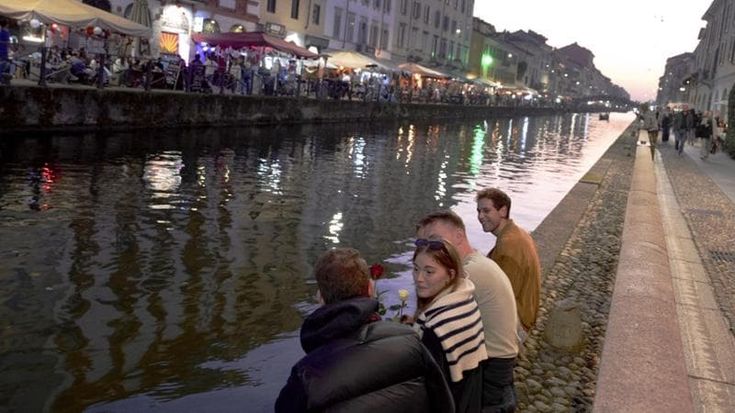 La movida torna ai dehors senza orari. Residenti in allarme