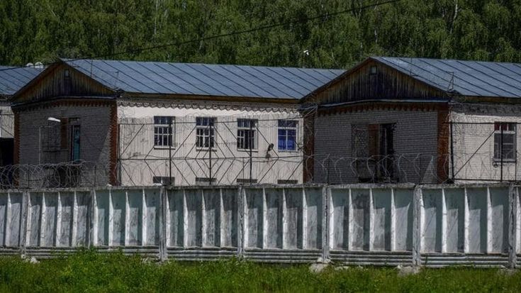 Russia, studente di 18 anni condannato per alto tradimento
