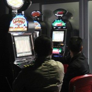Gioco d'azzardo, aumenta il numero di anziani ludopatici