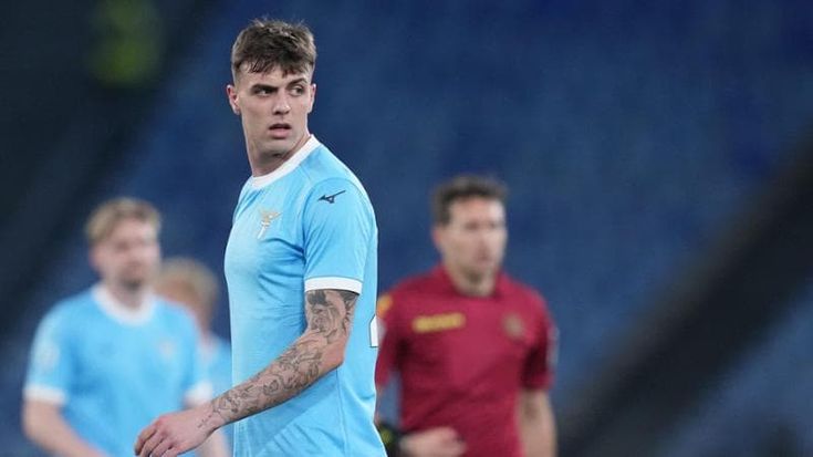 Lazio, testa alla Coppa. Centravanti e mezzala, Sarri studia le staffette