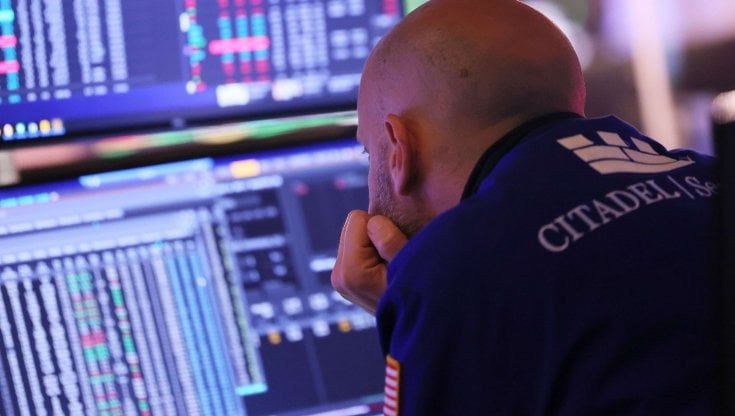 Le Borse di oggi 4 ottobre. L'Europa chiude di corsa e recupera 300 miliardi: i mercati sperano in una Fed più cauta