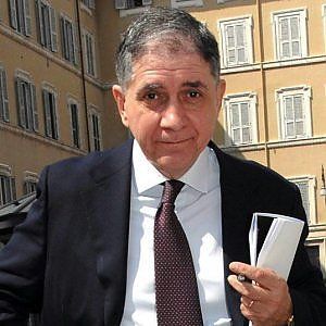  Rocco Buttiglione: “I moderati in macerie, Silvio non è più leader”