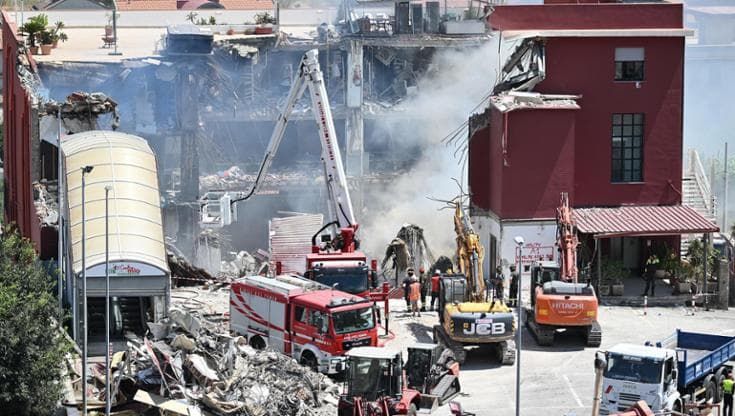Il crollo di palazzo Leone a Messina, e le cause del cedimento:“Distrutti muri portanti”