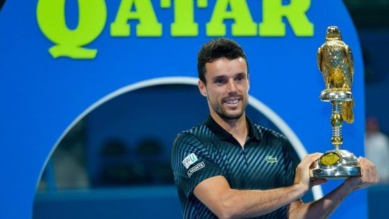 Tennis, Atp Doha: Bautista Agut vince il torneo