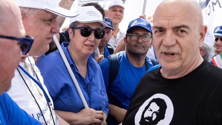 Scontro su Vannacci, Rizzo lascia Democrazia sovrana popolare e pensa a un nuovo partito