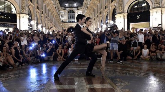 Roberto Bolle farà ballare i milanesi anche nel 2019: "On Dance torna a maggio"