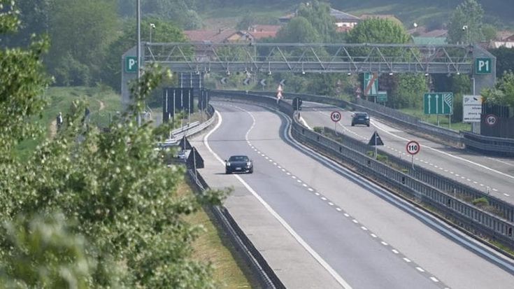 Un test per la morte di Matildecon la Porsche ai 219 km orari