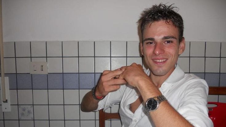 Omicidio Varani, dieci anni dopo. “Luca, l’amore non passa mai”, il lungo post della fidanzata