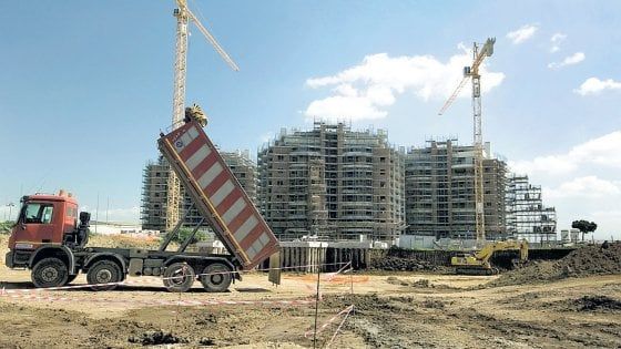 Roma, l’imbroglio dei piani di zona: duecentomila case sospese