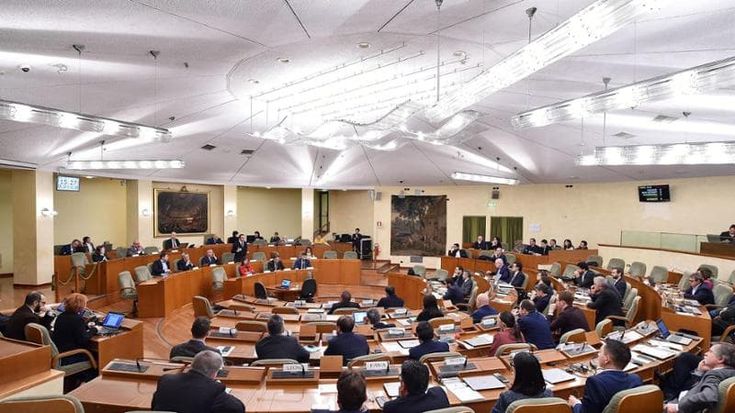 Troppe assenze in Consiglio regionale, il centrodestra in Piemonte snobba il Registro tumori